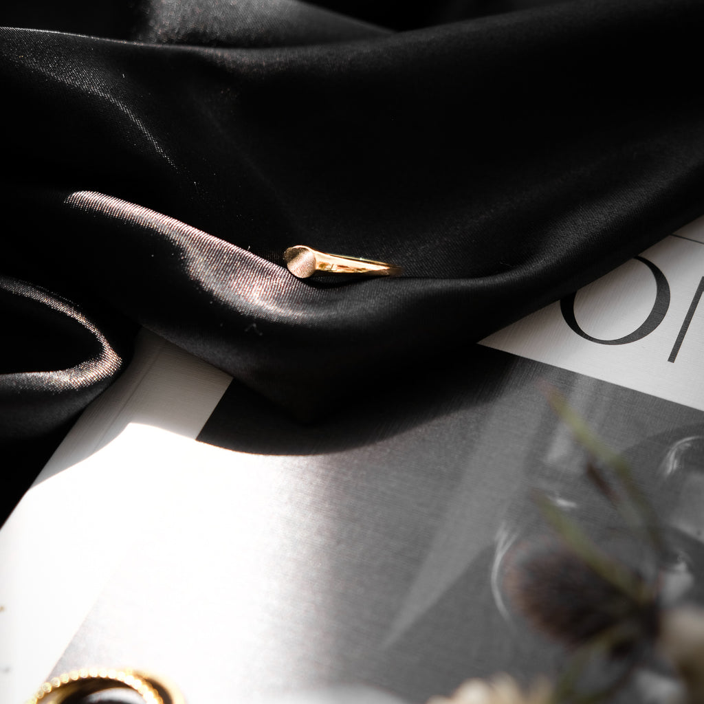 Olivia Crossover Gold Ring